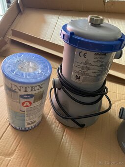 Prodám kartušovou filtraci Bestway 2ks - 2