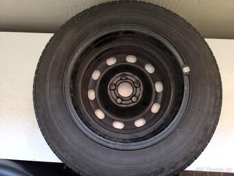 Prodám rezervu R14 s pneu I75 / 80 R14 - 2