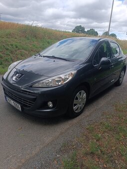 Peugeot 207 1,4 i 54kw - 2