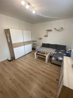 PRODEJ BYTU 2+1 PADĚLKY III, ZLÍN - 2