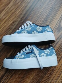 Tenisky DC vel.38 - 2