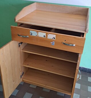 Přebalovací pult - 2