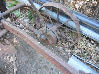 Pluh tažený s převodovkou - 2