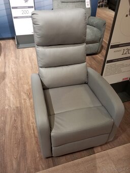 Polohovatelné/relaxační TV křeslo 70x80 + polštáře - 2