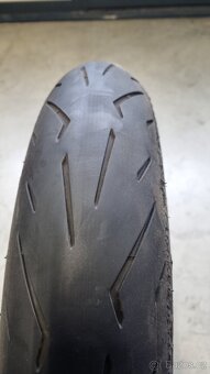 Pneumatiky 120 70 17 Pirelli Corsa 2 a Bridgestone S21 - 2