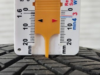 Kumho Solus 4S 195/65 r15 - 2