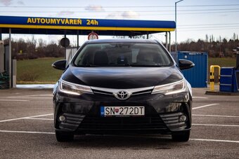 Toyota Corolla sedan 1.6 Ececutive - 2