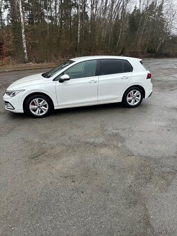 Volkswagen Golf 8 - 2