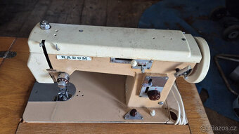 Šicí stroj, plně funkční - 2