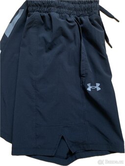 Under Armour- pánské kraťasy vel.S - 2