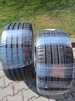 Prodám 2ks Pirelli 295/40 ZR19 - 2