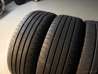 Letní pneu Continental 215/55R17 - 2