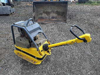 Prodám vibrační desku Wacker Neuson DPU 6055 po GO - 2