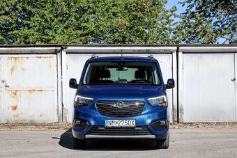 Opel Combo 1.5 CDTI Elegance Plus AT8 - 2