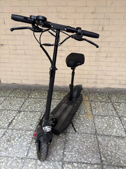 Koloběžka W-Tec - 2