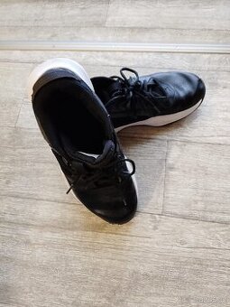 Sálová obuv zn. Under Armour - 2