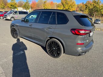 BMW X5 3.0D,M,R22,LASER,DRAVITOVÁ ŠEDÁ - 2