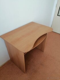 Počítačový stůl s kancelářskou židlí - 2