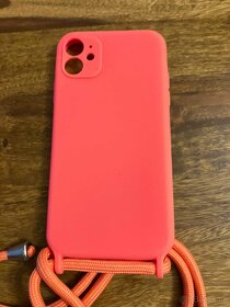 Silikonový obal se šňůrkou na iPhone XR-neonově růžový NOVÝ - 2