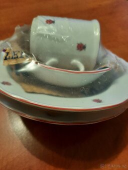 Dětská porcelánová jídelní souprava Beruška, Dux - 2