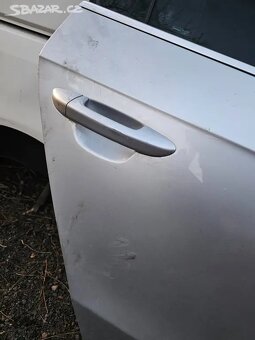 Pravé pravý zadní dveře VW Passat B7 kombi - 2
