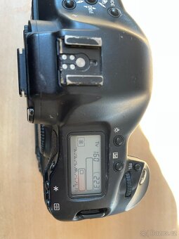 Canon Eos 1Ds mark II a další fotoaparáty - 2