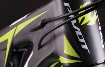 PIVOT Mach 6 Carbon 27.5 Enduro MTB, velikost M, model 20151 - 2
