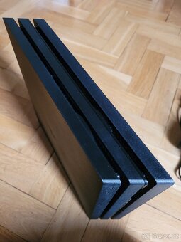 Konzole Playstation 4 Pro - 2