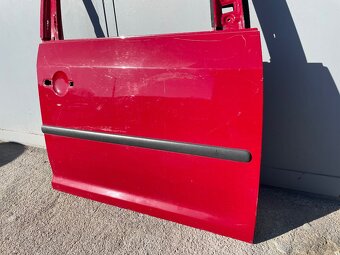Dvere VW caddy III prave predni - 2
