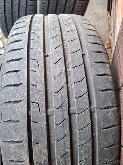Letni pneu 235/50R18 - 2