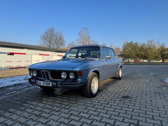 BMW e3, 3.0L - 2