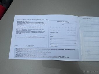 Servisní knížka nová Peugeot - 2