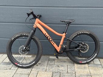 🚴‍♂️ Dětské kolo woom 4 OFF – barva copper (115-130cm) - 2