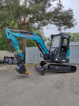 pásové rypadlo, bagr, motor Kubota - 2
