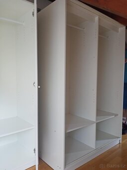 Prodám dvě šatní skříně IKEA - 2