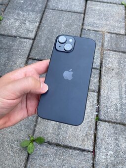 iPhone 15 256Gb…lehce opotřebený - 2