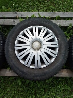 Zimní pneumatiky s ráfky 175/70/R14 - 2