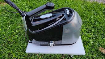 Žehlička s parním generátorem BRAUN CareStyle 5 IS5249.BK - 2