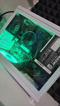 PC Celkem nový - 2