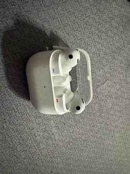 Samsung Galaxy Buds3 Pro – bílé - 2