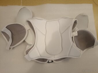 Hokejové chrániče ramen TPS contour
Velikost je Junior L - 2