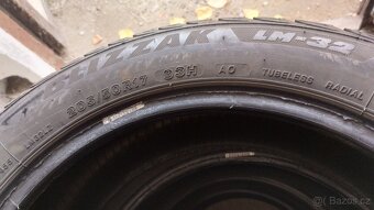 Sada zimni pneu 205/50-17 Bridgestone okolo 4,5-5,5mm - 2