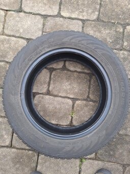 Zimní pneu 185/60 r15 - 2