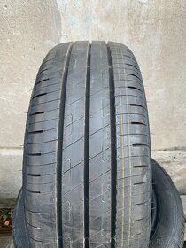 Letní pneu 195 55 16 Goodyear jako nové - 2