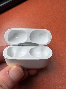 Originální case pro Airpody Pro 2 - 2