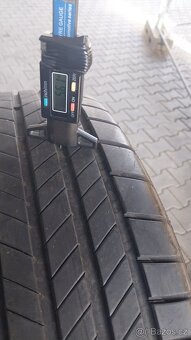 Prodám 4 x letní pneu Bridgestone 205/60/16 - 2