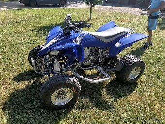 Čtyřkolka Yamaha YFZ 450 - 2