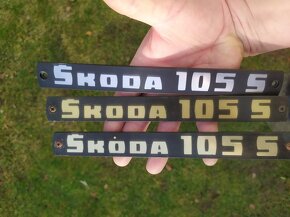 škoda zadní znak čela 105 S - 2