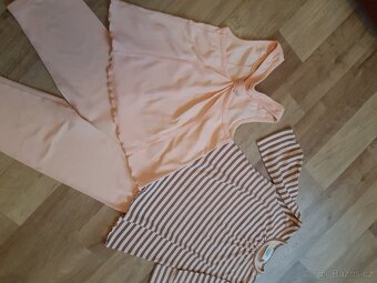 Dívčí souprava - 2