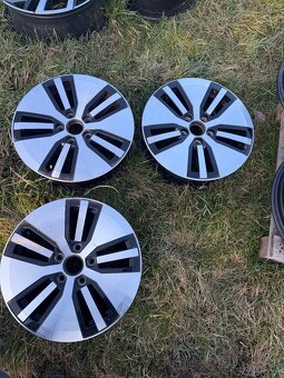 hlinikove disky golf e-golf r16 5GE601025 - 2